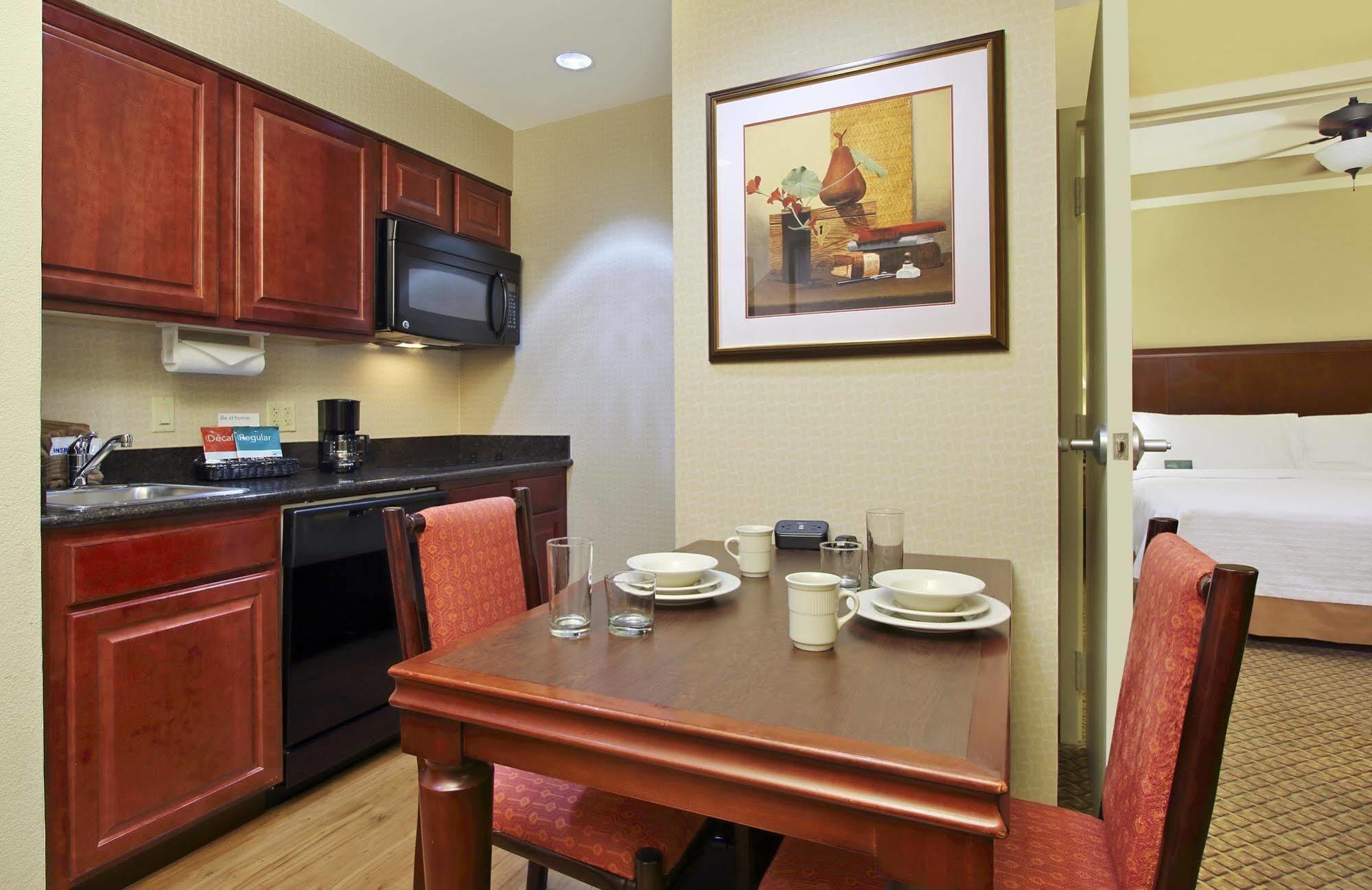 Homewood Suites By Hilton Miami - Airport West Miami Springs Ngoại thất bức ảnh